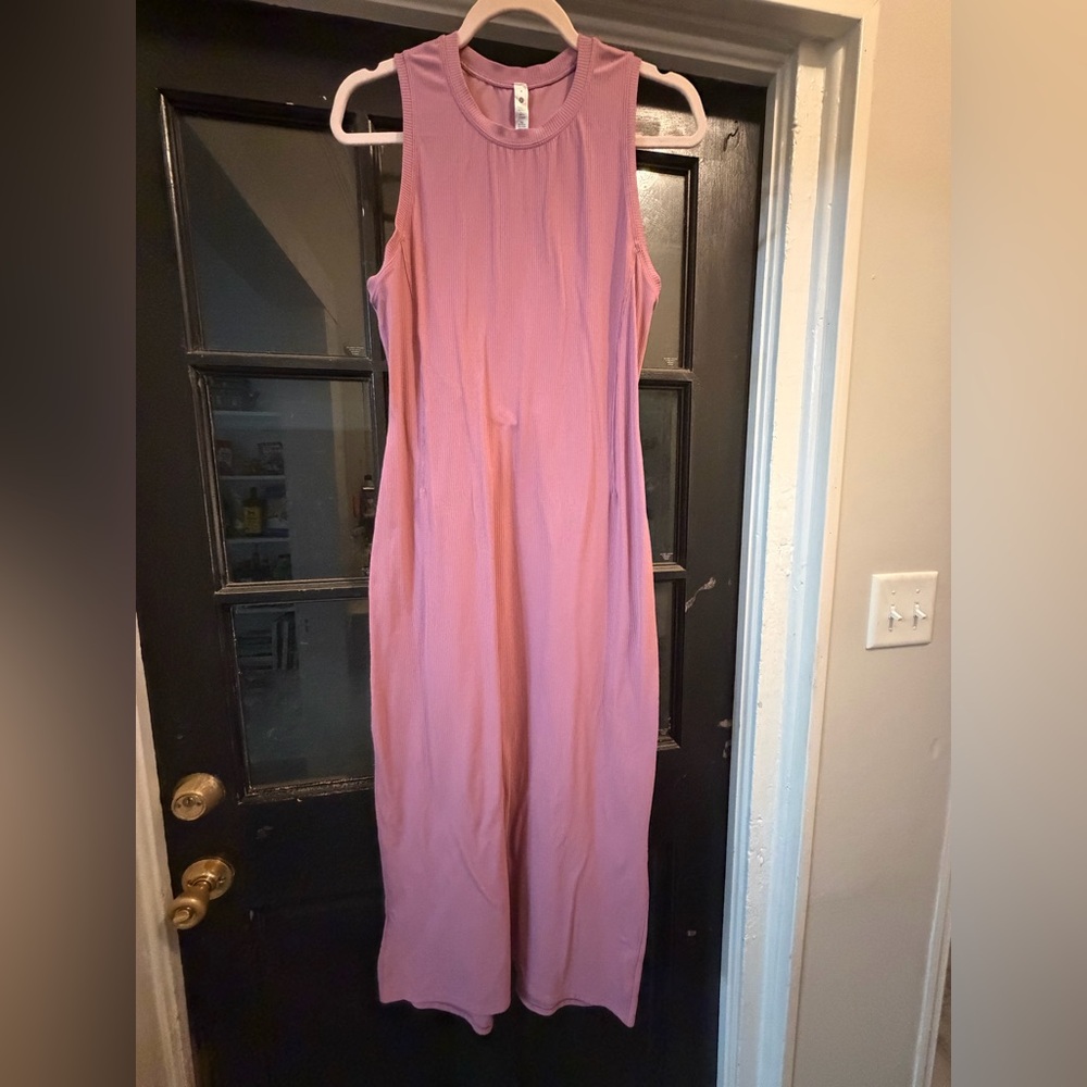 Lululemon Athletica Ribbed Mauve Midi Dress
